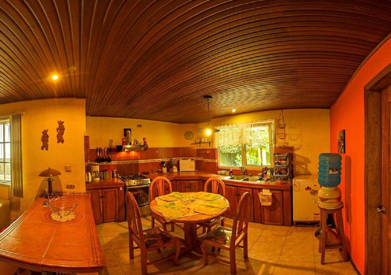 La Casa Del Molino Blanco B&B บาญอส ภายนอก รูปภาพ